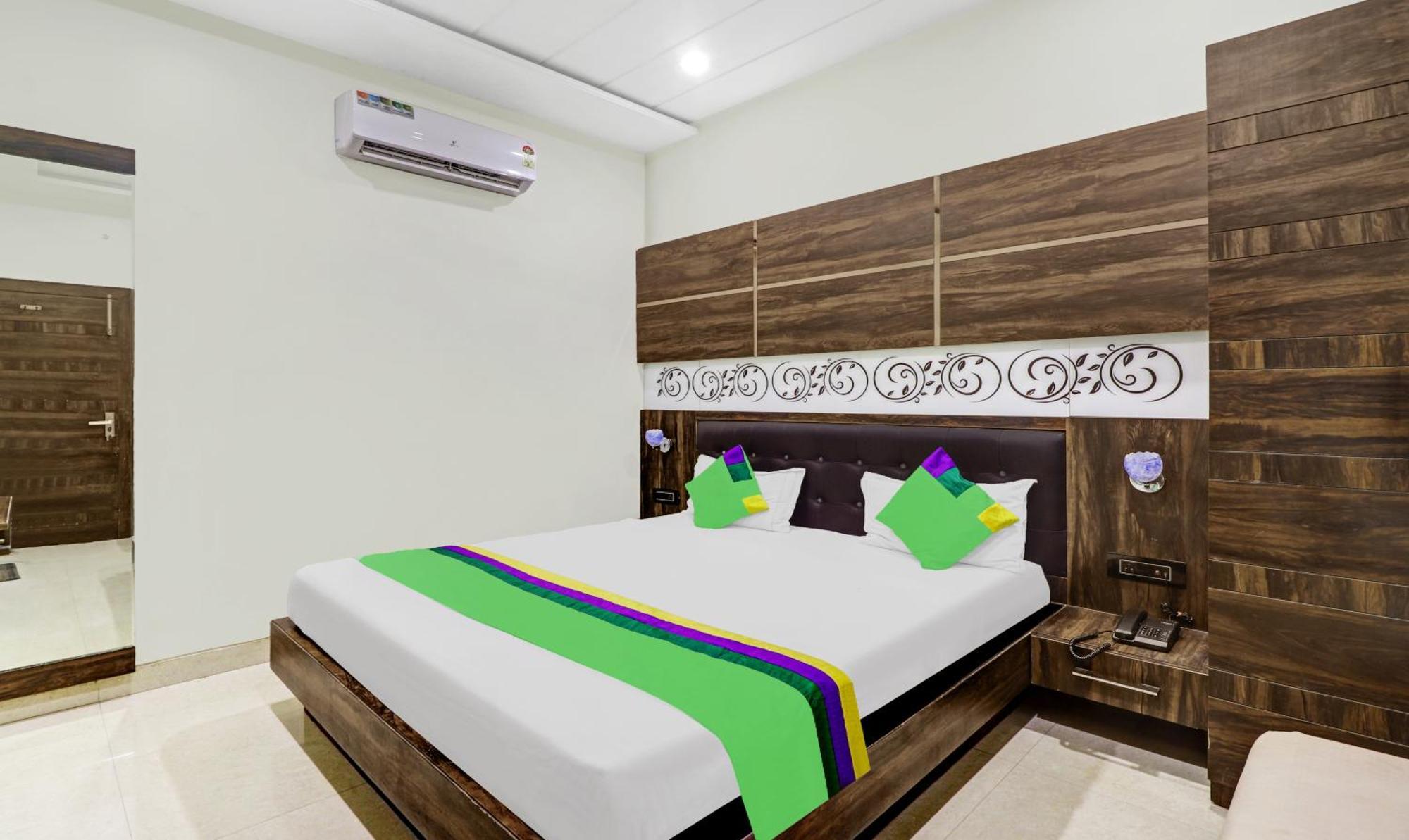 Itsy Hotels Anjali Mahal 500, Mtrs From Mathura Railway Station Exterior foto
